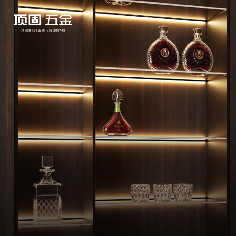 顶固熠光系列 PC款玻璃三面发光灯